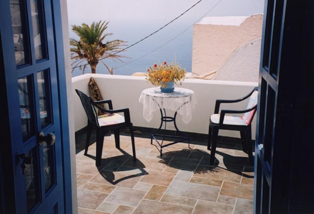 Floras Rooms And Studios Anafi Exterior photo